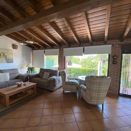 Holiday home Casa Vacacional La Solana Navacarros